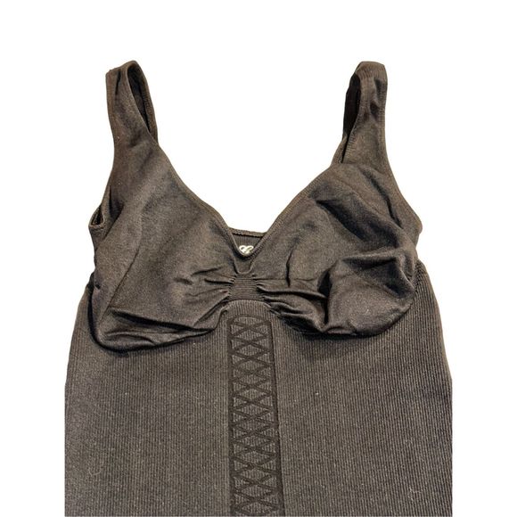 NWOT Guess Compression Ribbed Shapewear XS/S (D1) - Picture 3 of 5